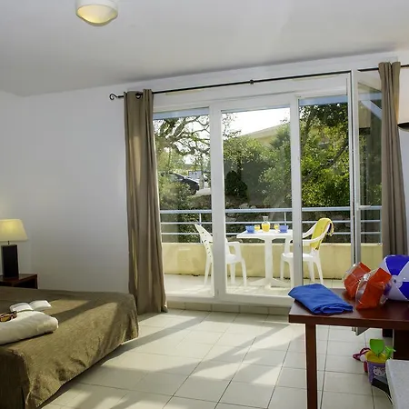 Aparthotel Appartea Golf Side *